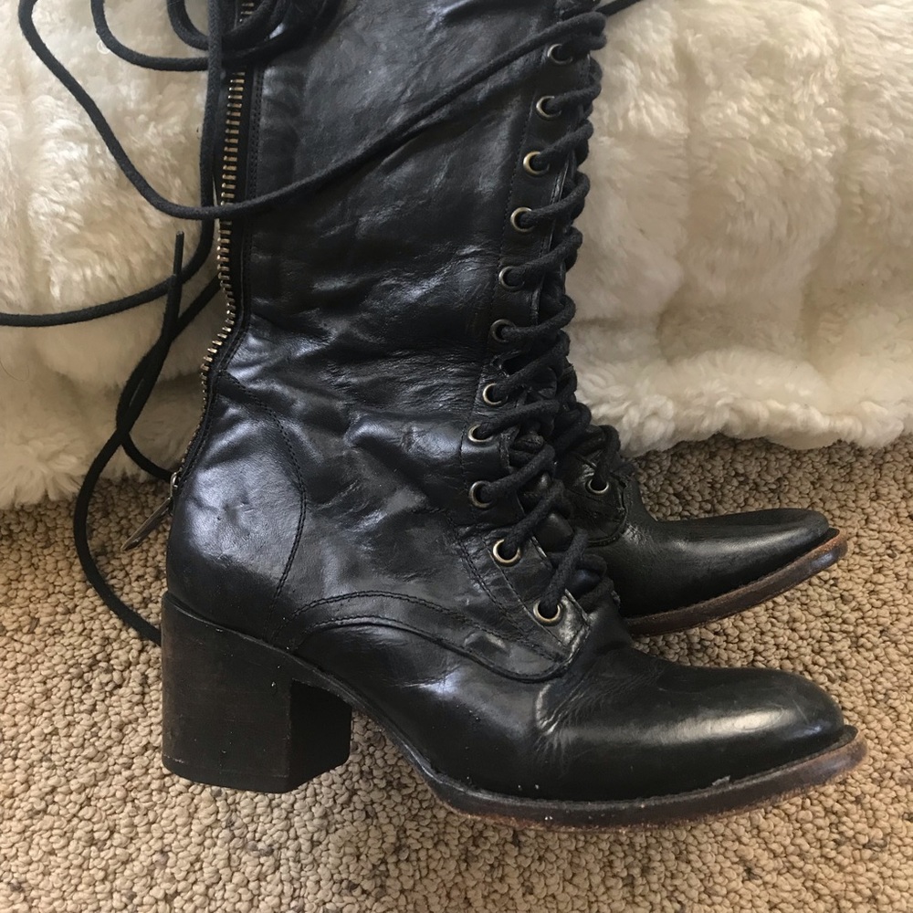 Free bird boots